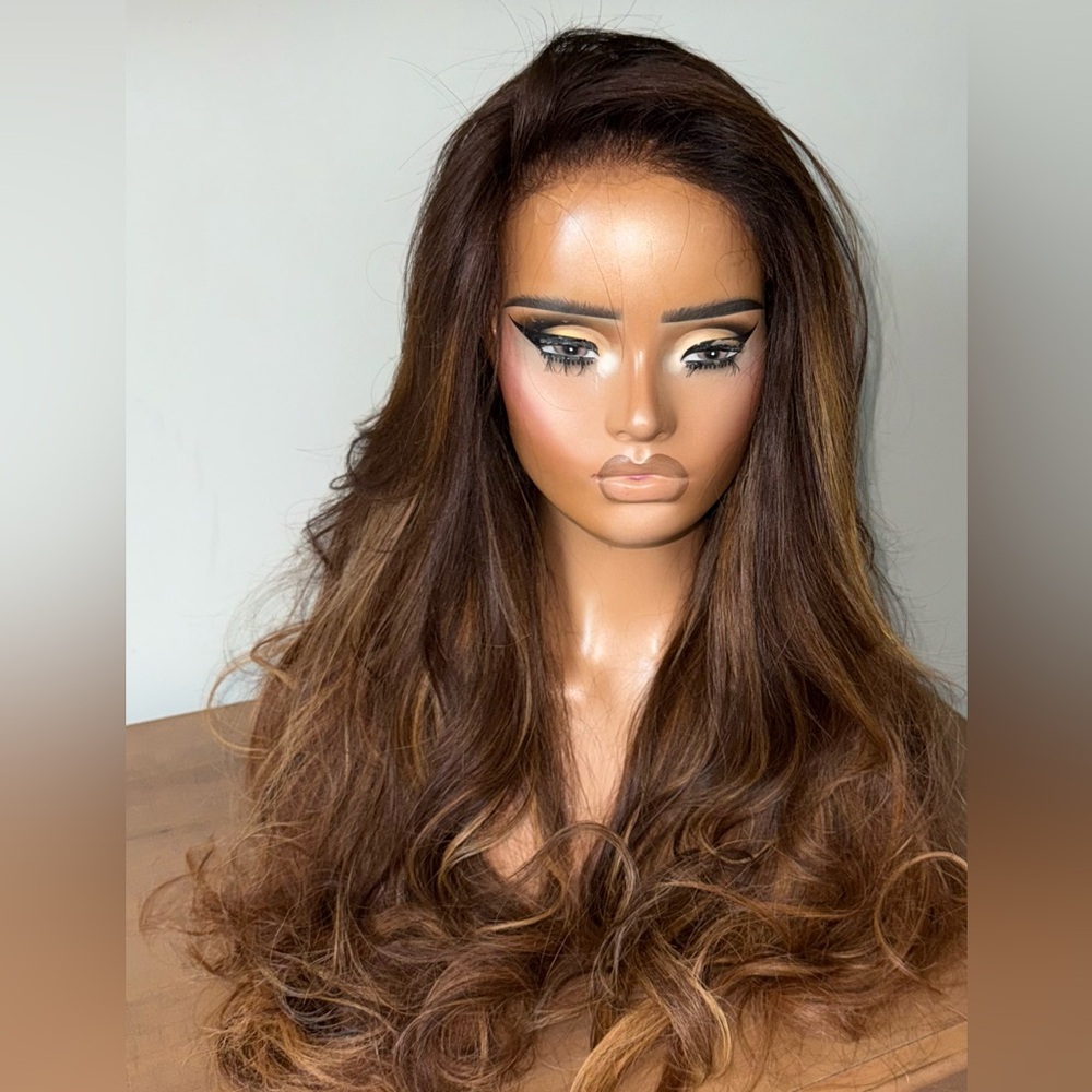 Raw 100% Human Hair Wig with Warm Bronde (Brown/Blonde) Highlights